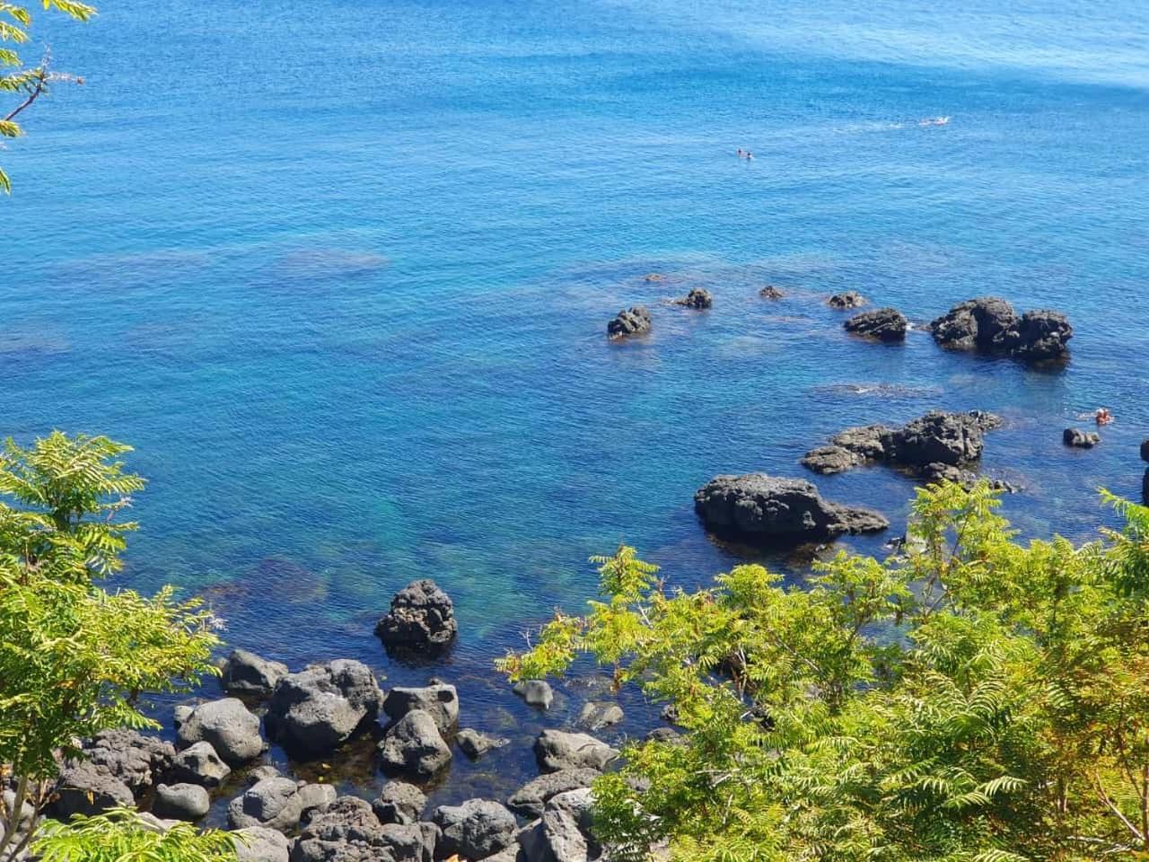 Вилла La Finestra Sul Mare Ачи Костелло Экстерьер фото